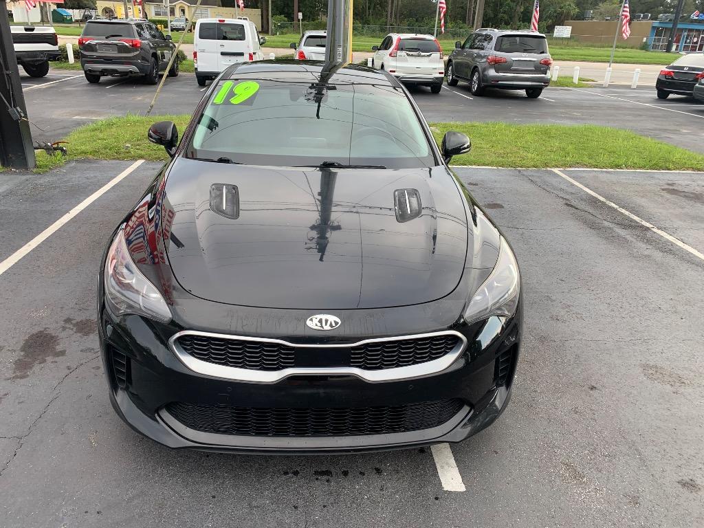 2019 Kia Stinger Premium - Photo 11