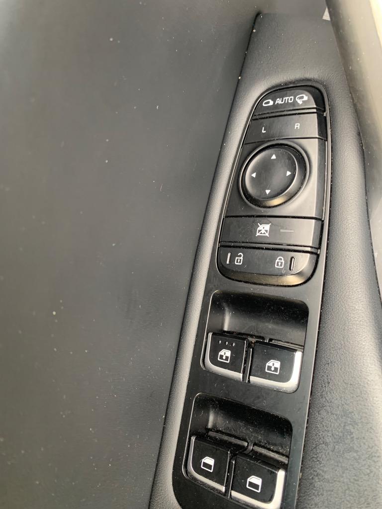 2019 Kia Stinger Premium - Photo 16