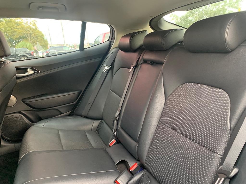 2019 Kia Stinger Premium - Photo 22