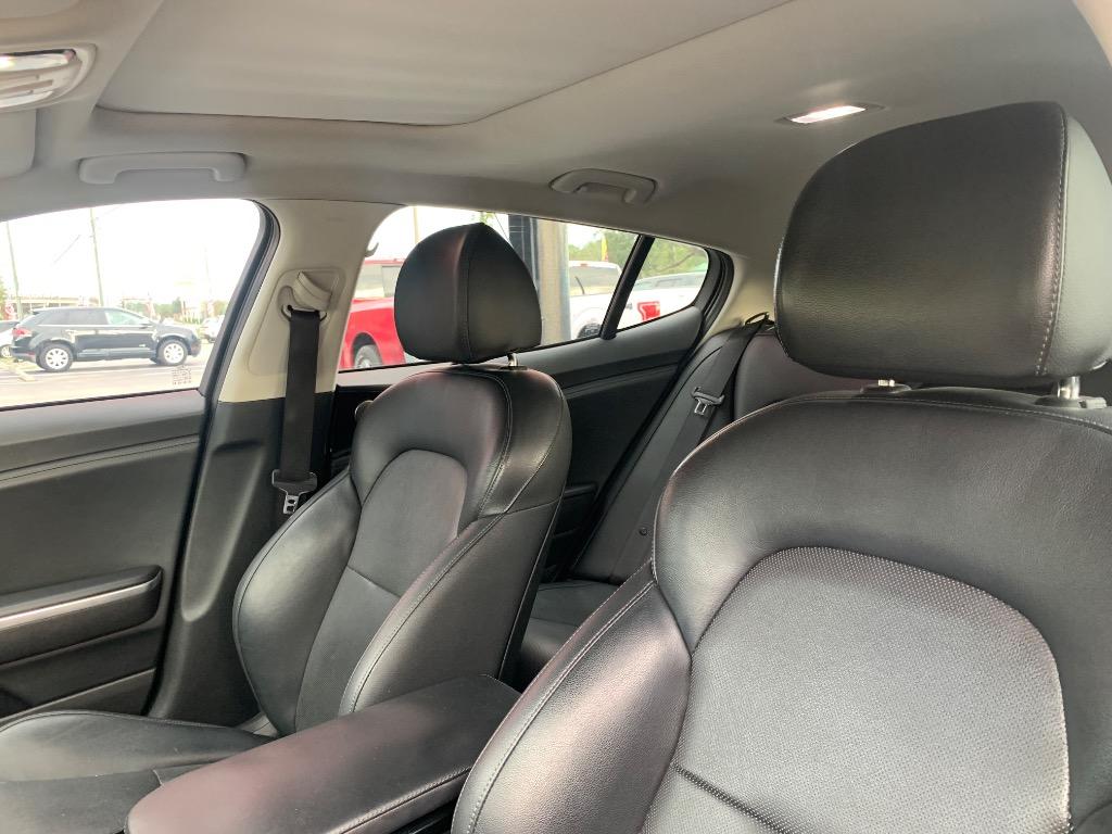2019 Kia Stinger Premium - Photo 12
