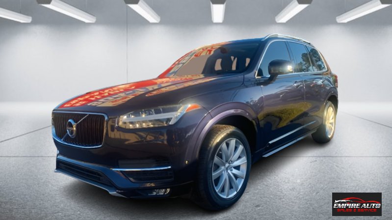 2016 Volvo XC90 Momentum's photo